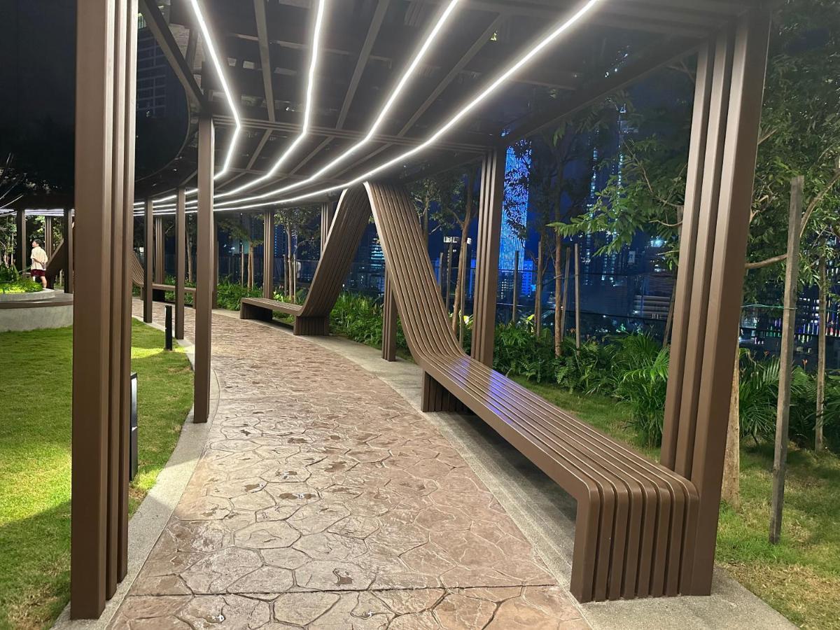 The Axon Suites Bukit Bintang Klcc By Skyscraper Куала-Лумпур Екстер'єр фото