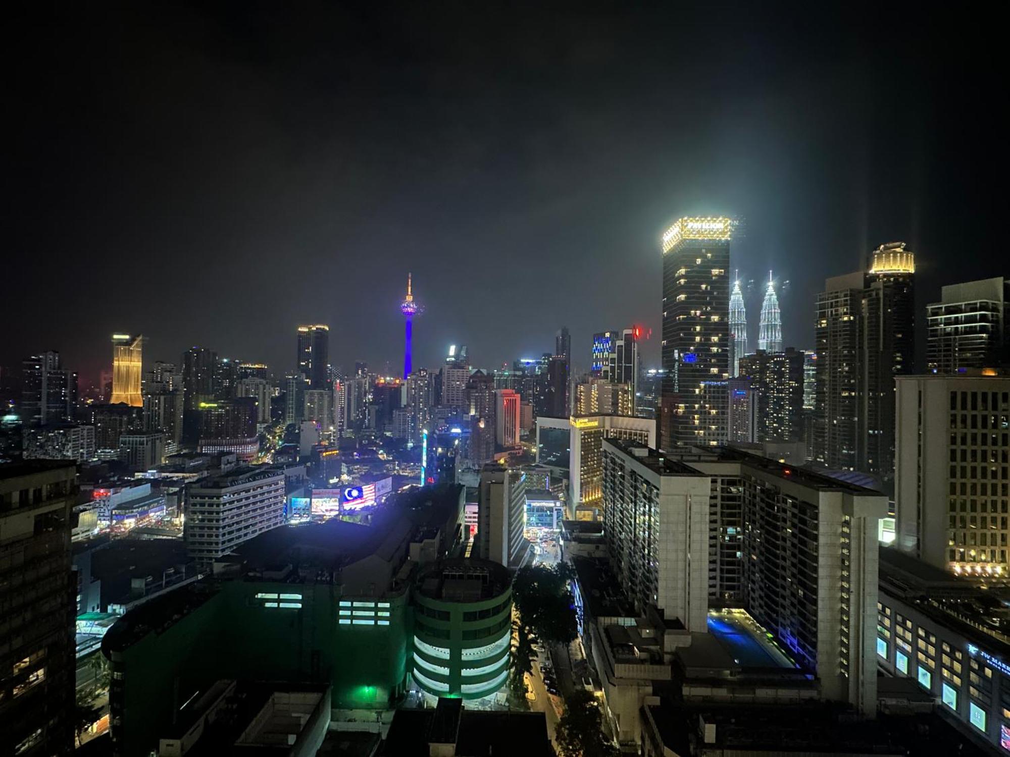 The Axon Suites Bukit Bintang Klcc By Skyscraper Куала-Лумпур Екстер'єр фото